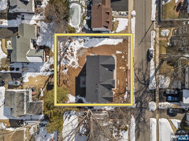 311 Walnut Street, Twp Of Washington, NJ 07676