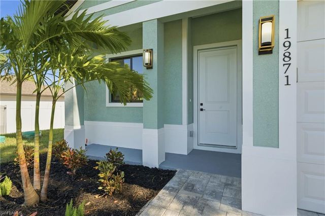 19871 Adams RD, Fort Myers, FL 33908