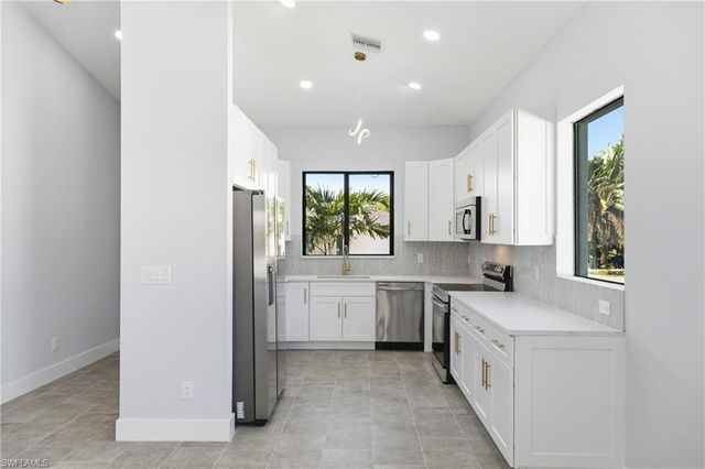 19871 Adams RD, Fort Myers, FL 33908