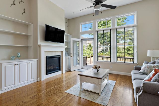 45 Grey Hawk Drive, Mashpee, MA 02649