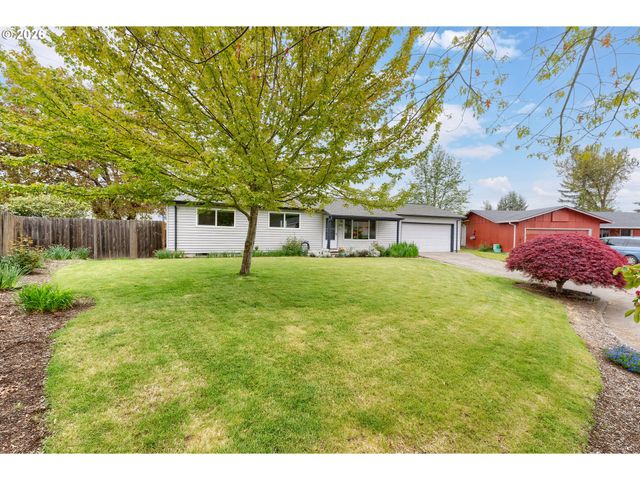 2340 Rhodora St, Forest Grove, OR 97116