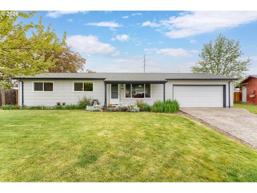 2340 Rhodora St, Forest Grove, OR 97116
