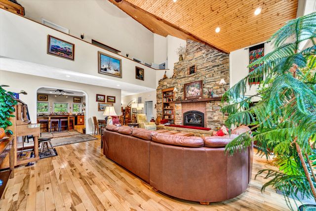 11289 SONTAG RD, Martinsville, VA 24112