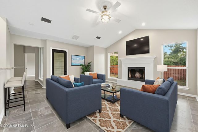 1655 HIGHLAND VIEW Court, Fleming Island, FL 32003