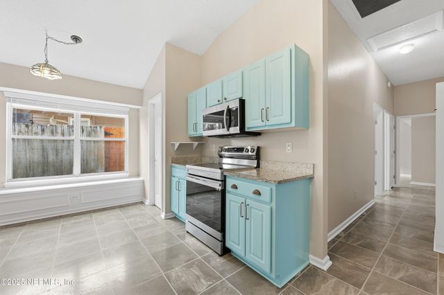 1655 HIGHLAND VIEW Court, Fleming Island, FL 32003