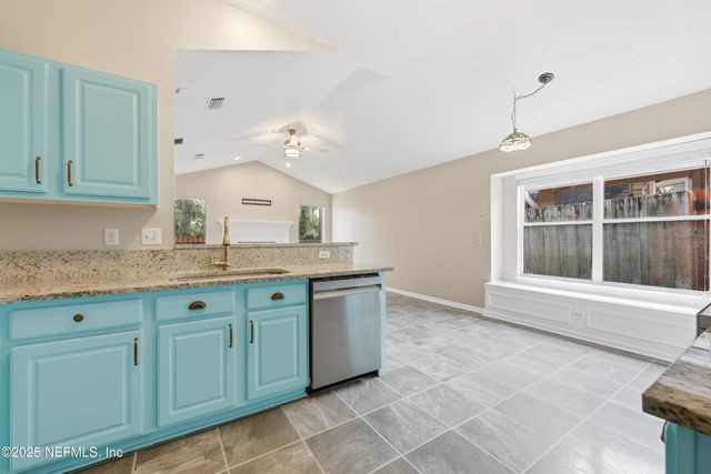 1655 HIGHLAND VIEW Court, Fleming Island, FL 32003