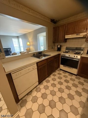 511 Clubhouse-7 7, Union Twp., NJ 07083