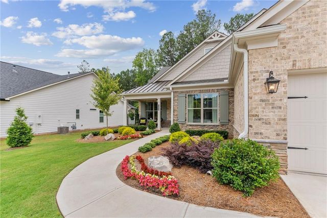 105 Summerlin Drive, Canton, GA 30115