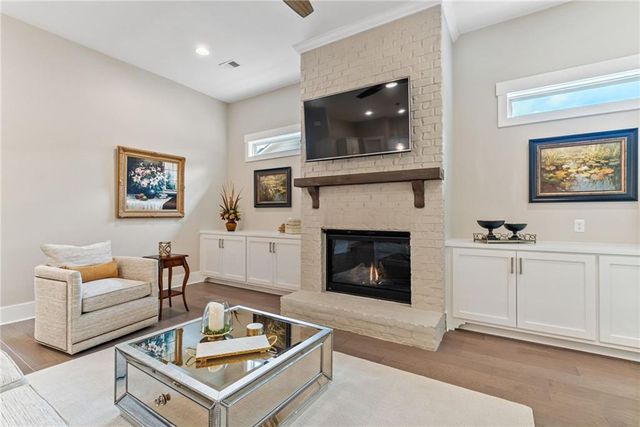 105 Summerlin Drive, Canton, GA 30115