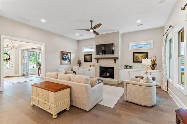 105 Summerlin Drive, Canton, GA 30115