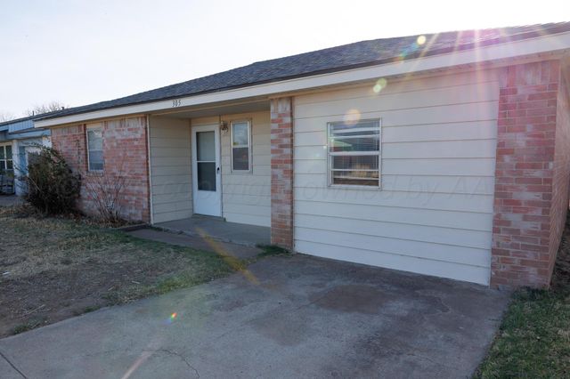 305 SPRUCE Avenue, Dumas, TX 79029