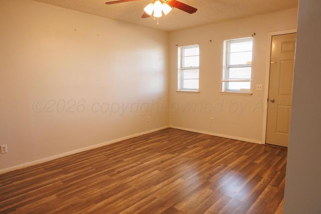 305 SPRUCE Avenue, Dumas, TX 79029