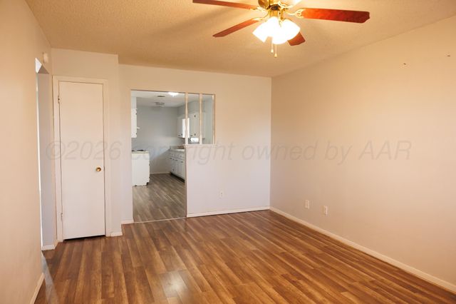 305 SPRUCE Avenue, Dumas, TX 79029