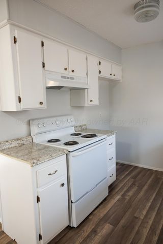 305 SPRUCE Avenue, Dumas, TX 79029