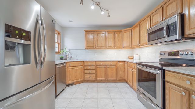 17328 Camelot Drive, Lowell, IN 46356