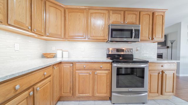 17328 Camelot Drive, Lowell, IN 46356