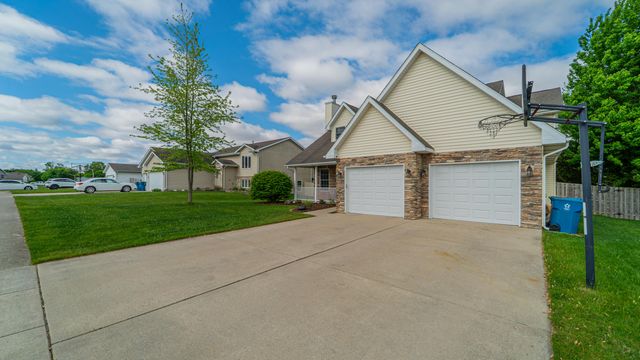 17328 Camelot Drive, Lowell, IN 46356