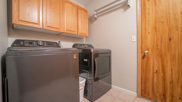 17328 Camelot Drive, Lowell, IN 46356