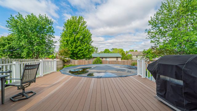 17328 Camelot Drive, Lowell, IN 46356