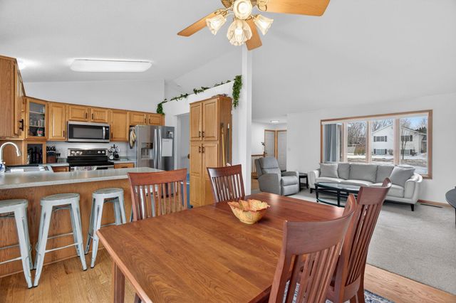 2739 Bandel Drive NW, Rochester, MN 55901