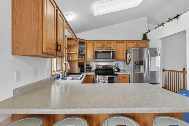 2739 Bandel Drive NW, Rochester, MN 55901