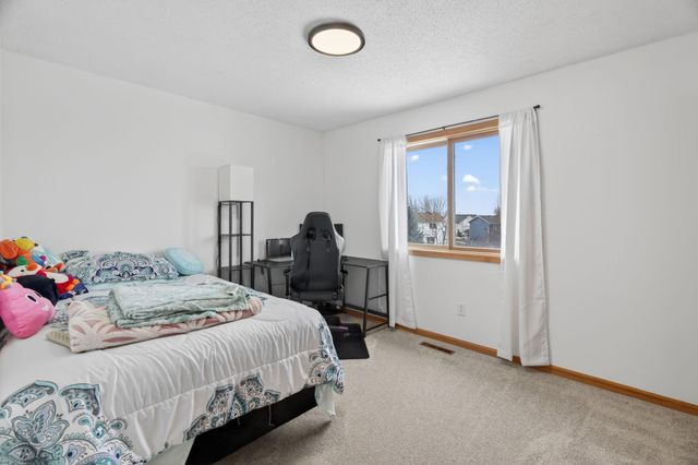 2739 Bandel Drive NW, Rochester, MN 55901