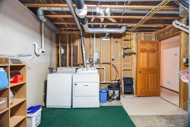 2739 Bandel Drive NW, Rochester, MN 55901