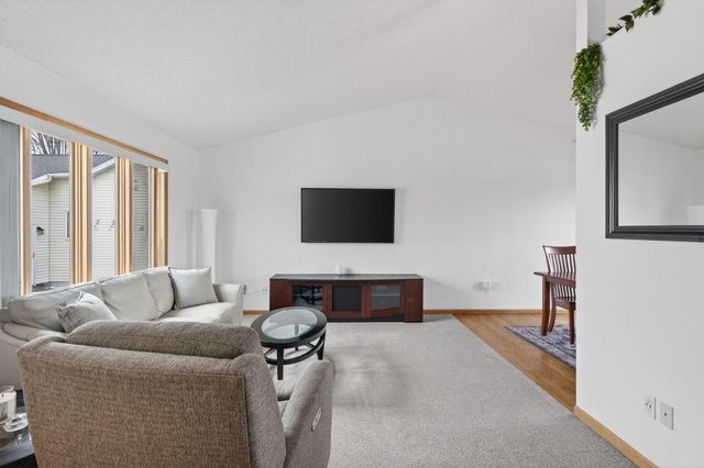 2739 Bandel Drive NW, Rochester, MN 55901