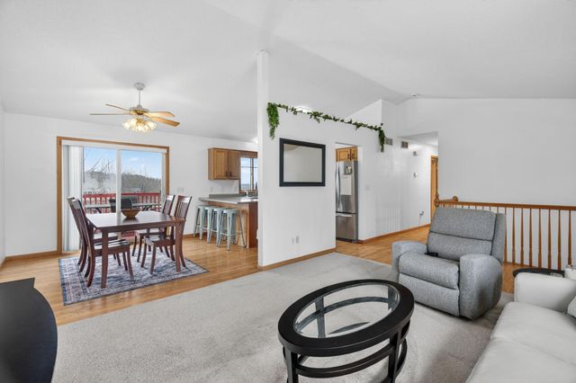 2739 Bandel Drive NW, Rochester, MN 55901