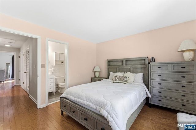 3711 Mark Twain Way, Mahwah, NJ 07430