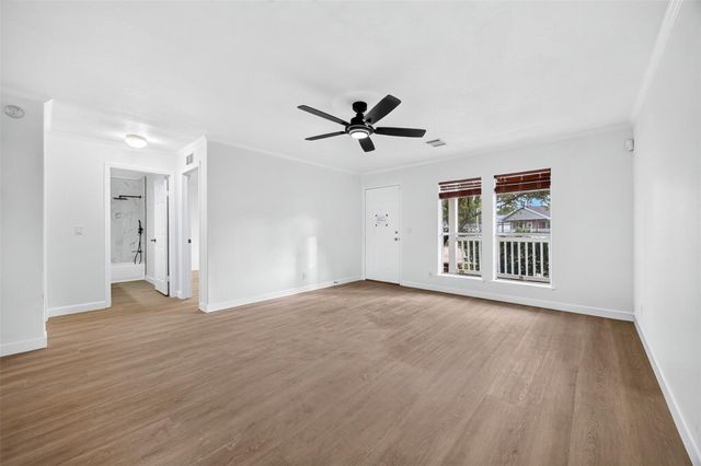10130 Summerberry Lane, Tomball, TX 77375