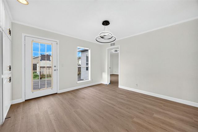 10130 Summerberry Lane, Tomball, TX 77375