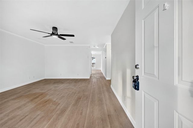 10130 Summerberry Lane, Tomball, TX 77375