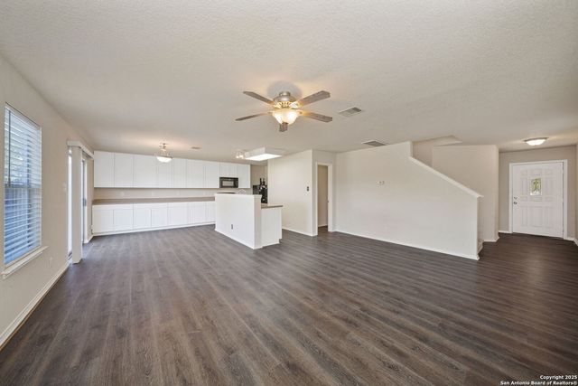 133 Hampton, Boerne, TX 78006