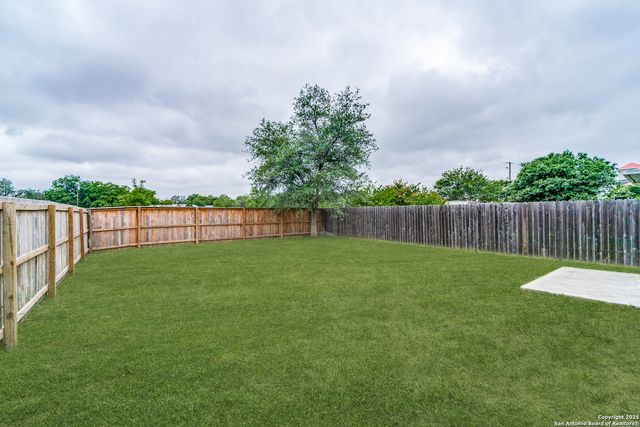 133 Hampton, Boerne, TX 78006