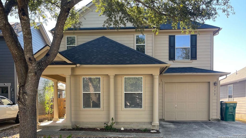 133 Hampton, Boerne, TX 78006