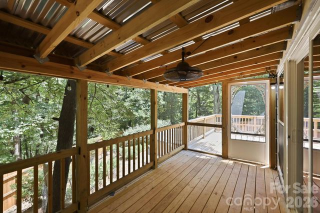 340 Oakwood Lane, Columbus, NC 28722