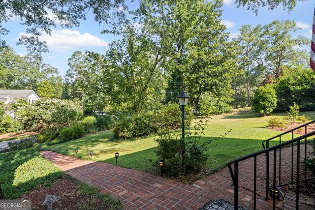 21 Fontaine Drive, Newnan, GA 30263