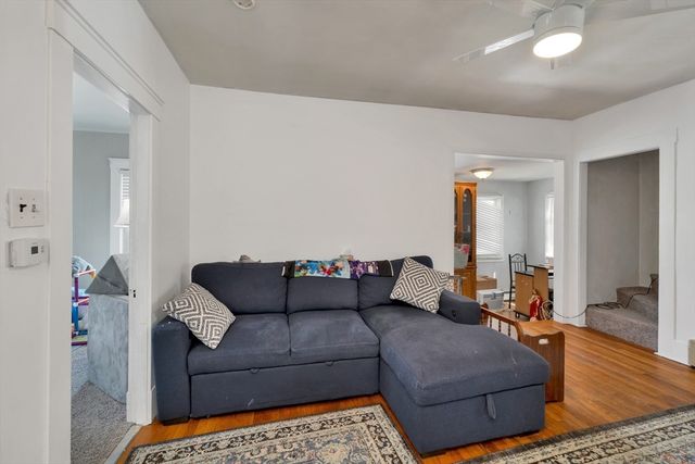 74 Crescent St., Lowell, MA 01851