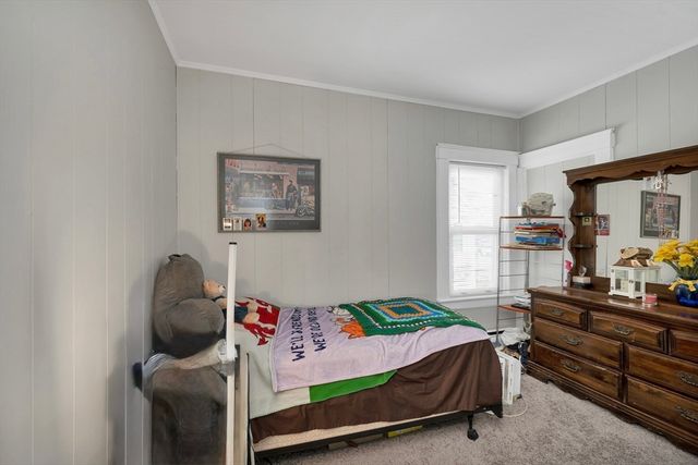 74 Crescent St., Lowell, MA 01851