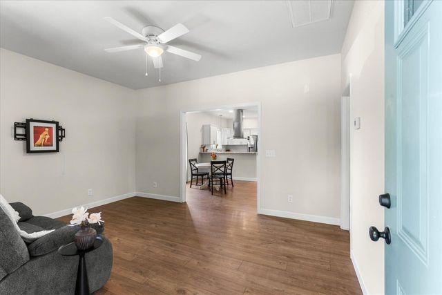 9855 Walnut Street, Soddy Daisy, TN 37379