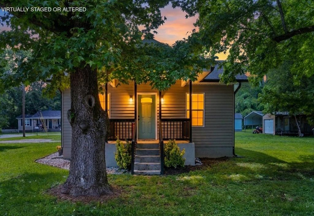 9855 Walnut Street, Soddy Daisy, TN 37379