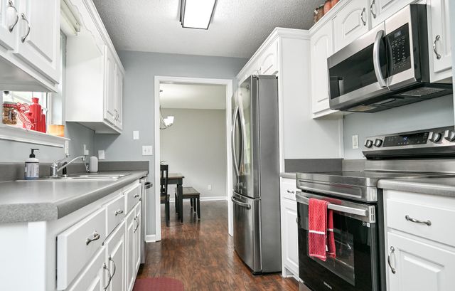 2214 N Fork Drive, Soddy Daisy, TN 37379
