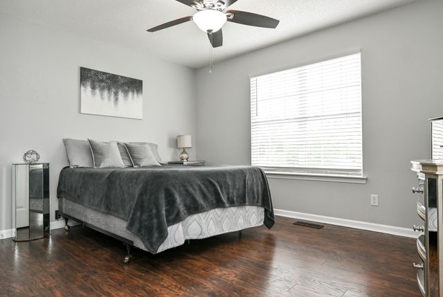 2214 N Fork Drive, Soddy Daisy, TN 37379