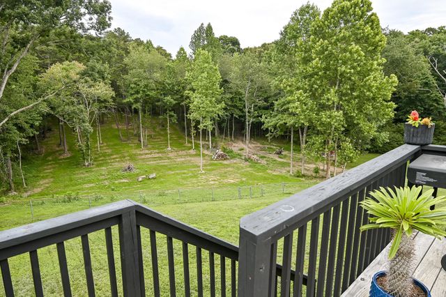 2214 N Fork Drive, Soddy Daisy, TN 37379
