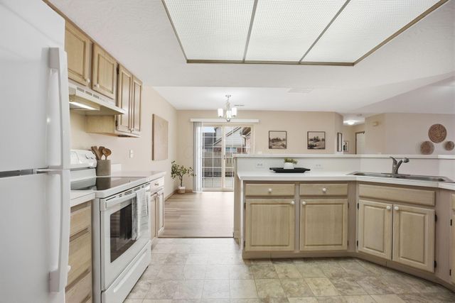 9383 Clermont Boulevard, Powell, OH 43065