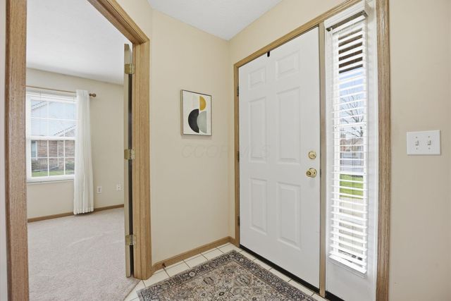 9383 Clermont Boulevard, Powell, OH 43065