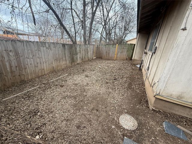 1802 B NICOLE CIR B, Round Rock, TX 78664