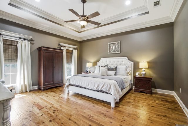 10456 Buddy Gore Rd, Gonzales, LA 70737