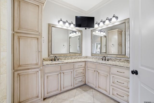 10456 Buddy Gore Rd, Gonzales, LA 70737